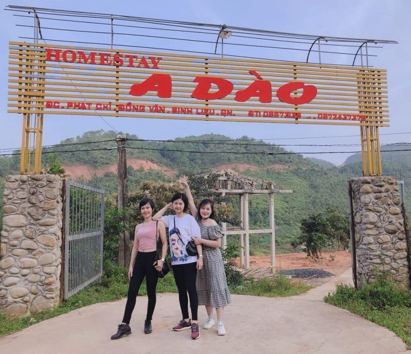 Homestay A Dào có không gian được thiết kế bằng tre, nứa từ thiên nhiên