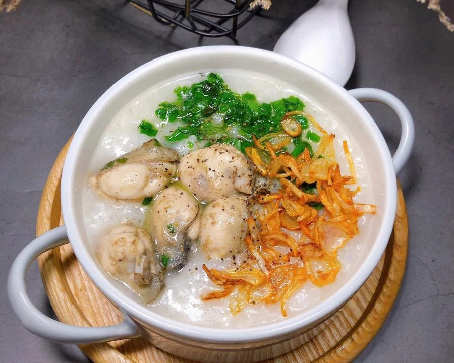 núi Bài Thơ Quảng Ninh